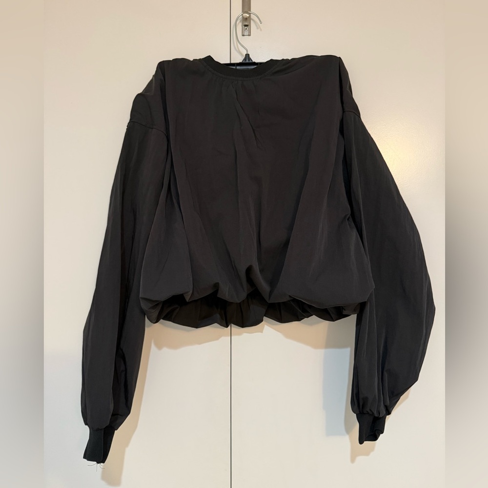 Zara cropped bubble top
